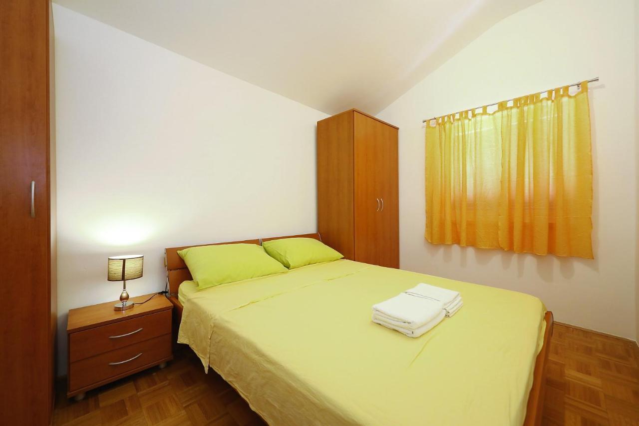 Apartments Moira I Loli Кожино Екстер'єр фото